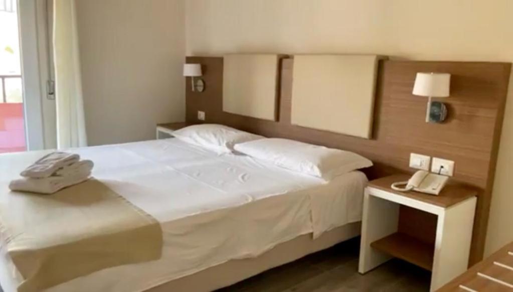 Hotel Villaggio Casarossa Crotone Luaran gambar